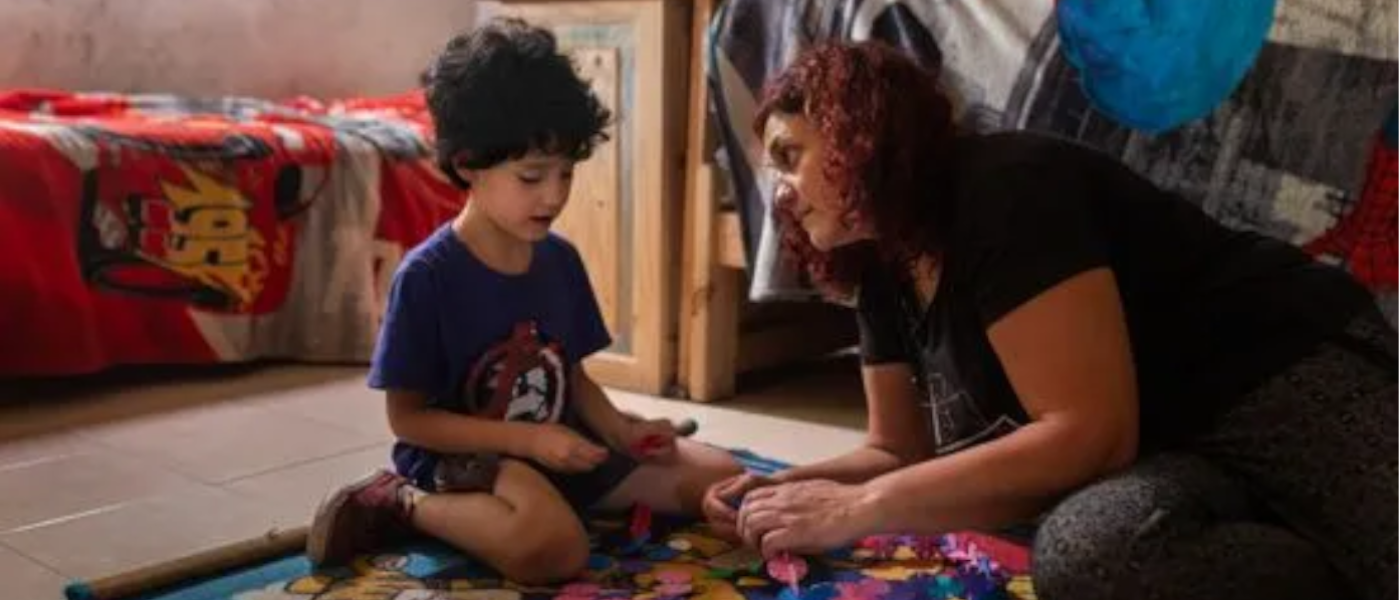 eLearning Caregiver Skills Training for Families of Children with Developmental Delays or Disabilities H0005EN